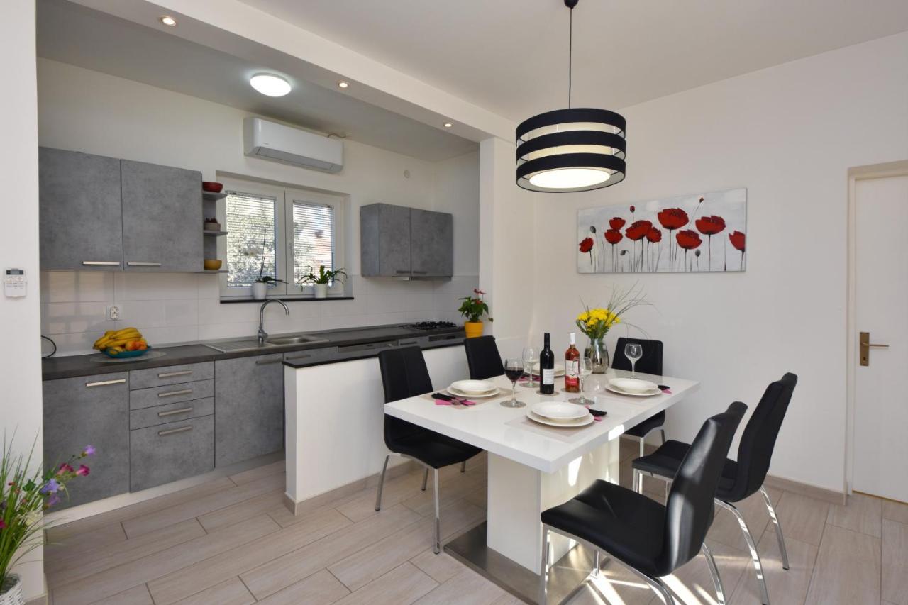 Greenvine Apartment Задар Екстериор снимка